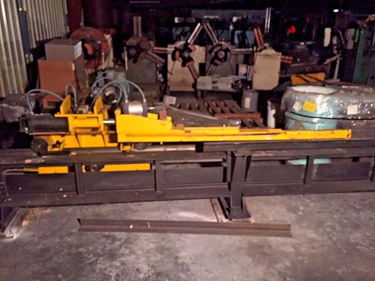 Fin BL2020 CNC Angle Line, Year 2007 - MACHINE TOOLING