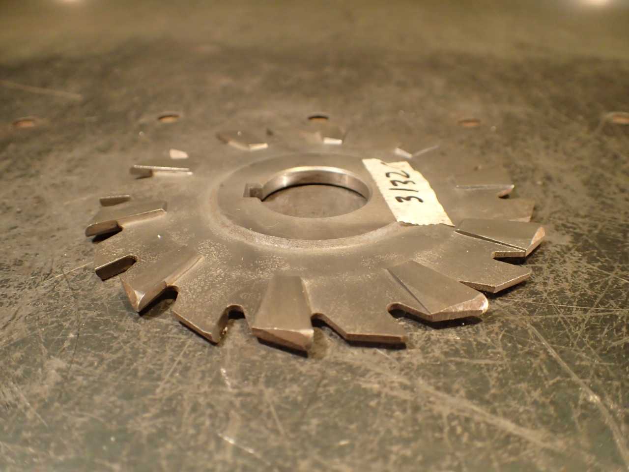 3/16" Circle (3/32 rad) Staggered Tooth Convex Mill Cutter: 4" OD, 1" Arbor Hole - MILLING TOOLS