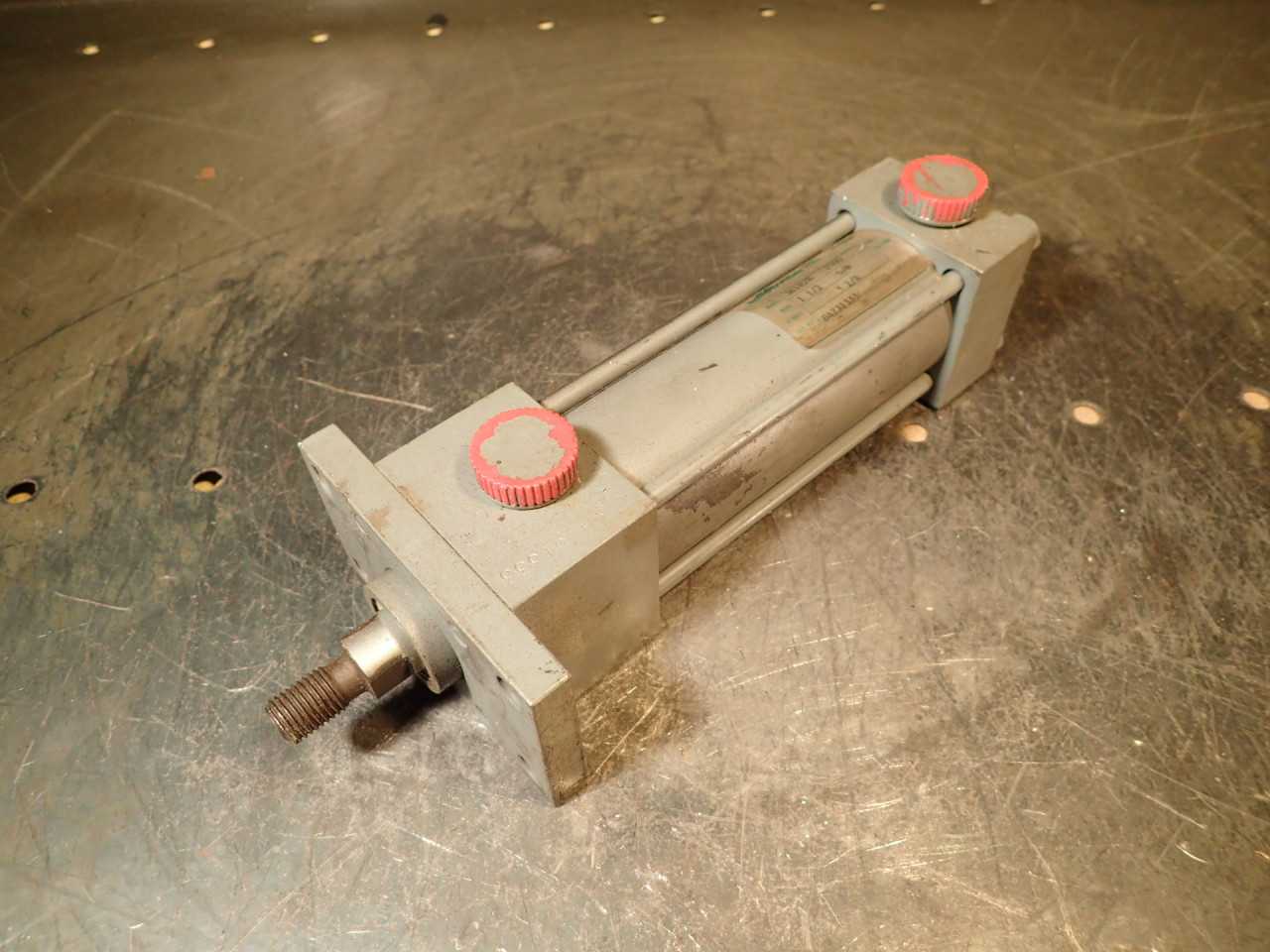 Miller J61R2B Double Acting Hydraulic Cylinder 1-1/2" Bore 3-1/4" Stroke 2500PSI - PNEUMATIC CYLINDERS & ACTUATORS