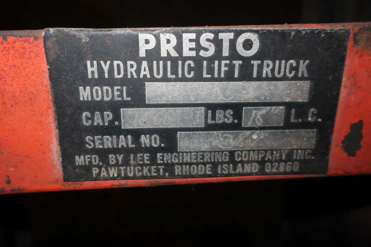 PRESTO HYDRAULIC LIFT TRUCK M-352 1000LB MAX - MATERIAL HANDLING