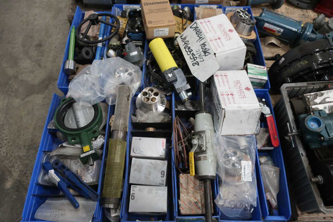 4 PALLETS OF ASSORTED VALVES & VALVE PARTS - VALVES
