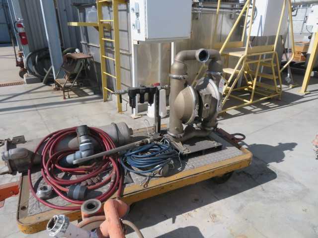 Pumps and Cart contents in Picture, lot (except wrench) - MISCELLANEOUS