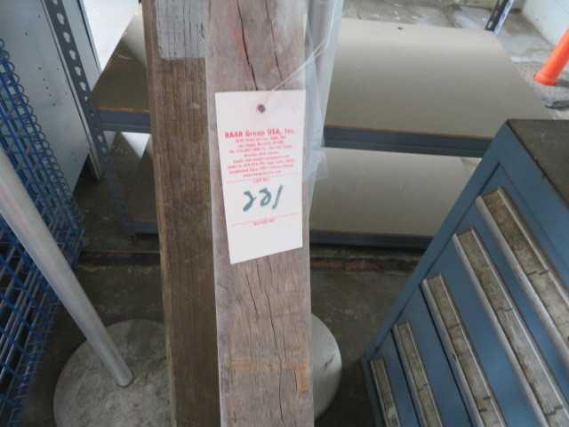 Rigging Tool and hat Stands (lot) - MISCELLANEOUS