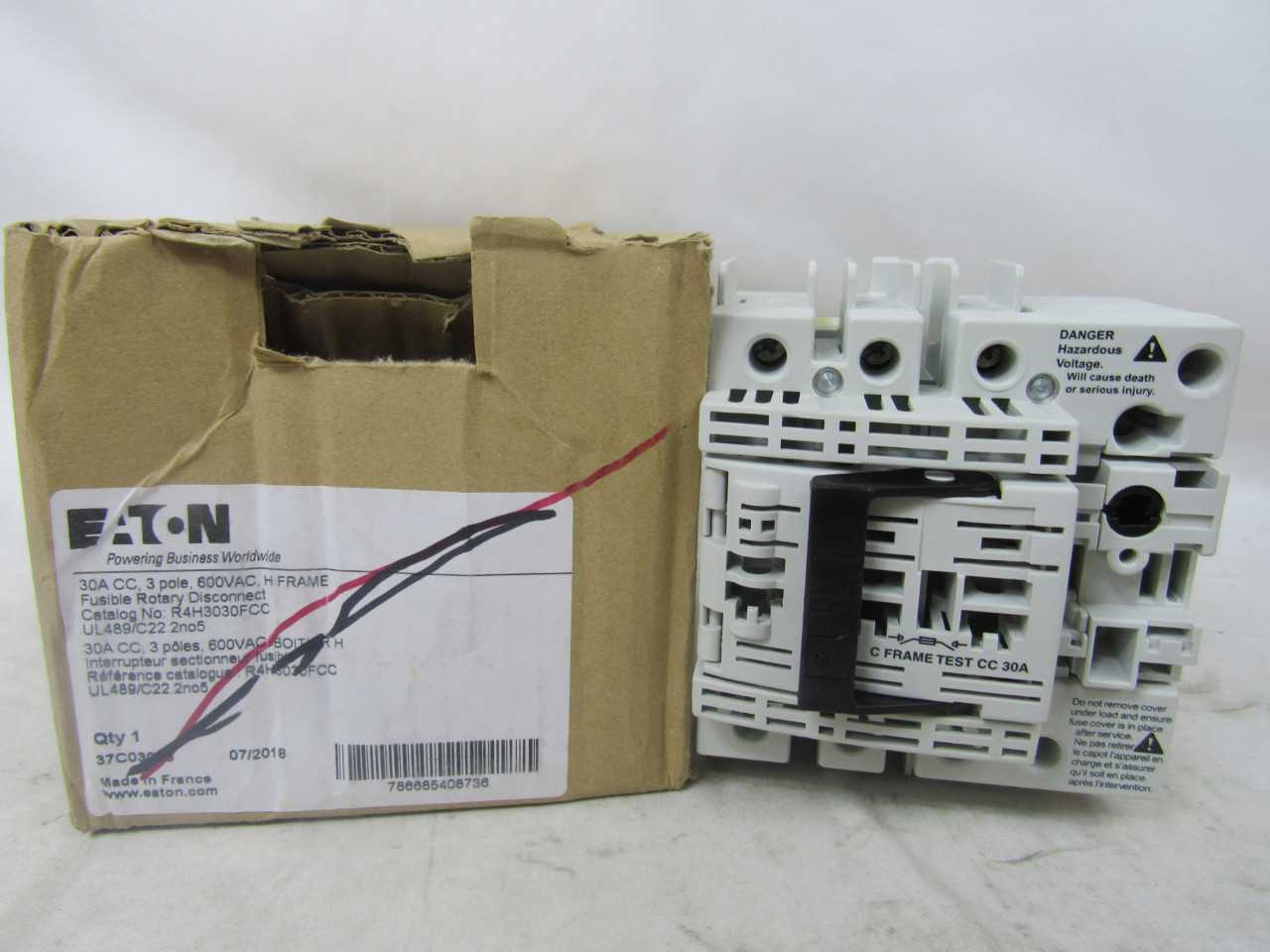 - Quantity of 47 - Eaton R4H3030FCC - Switches - ELECTRICAL COMPONENTS