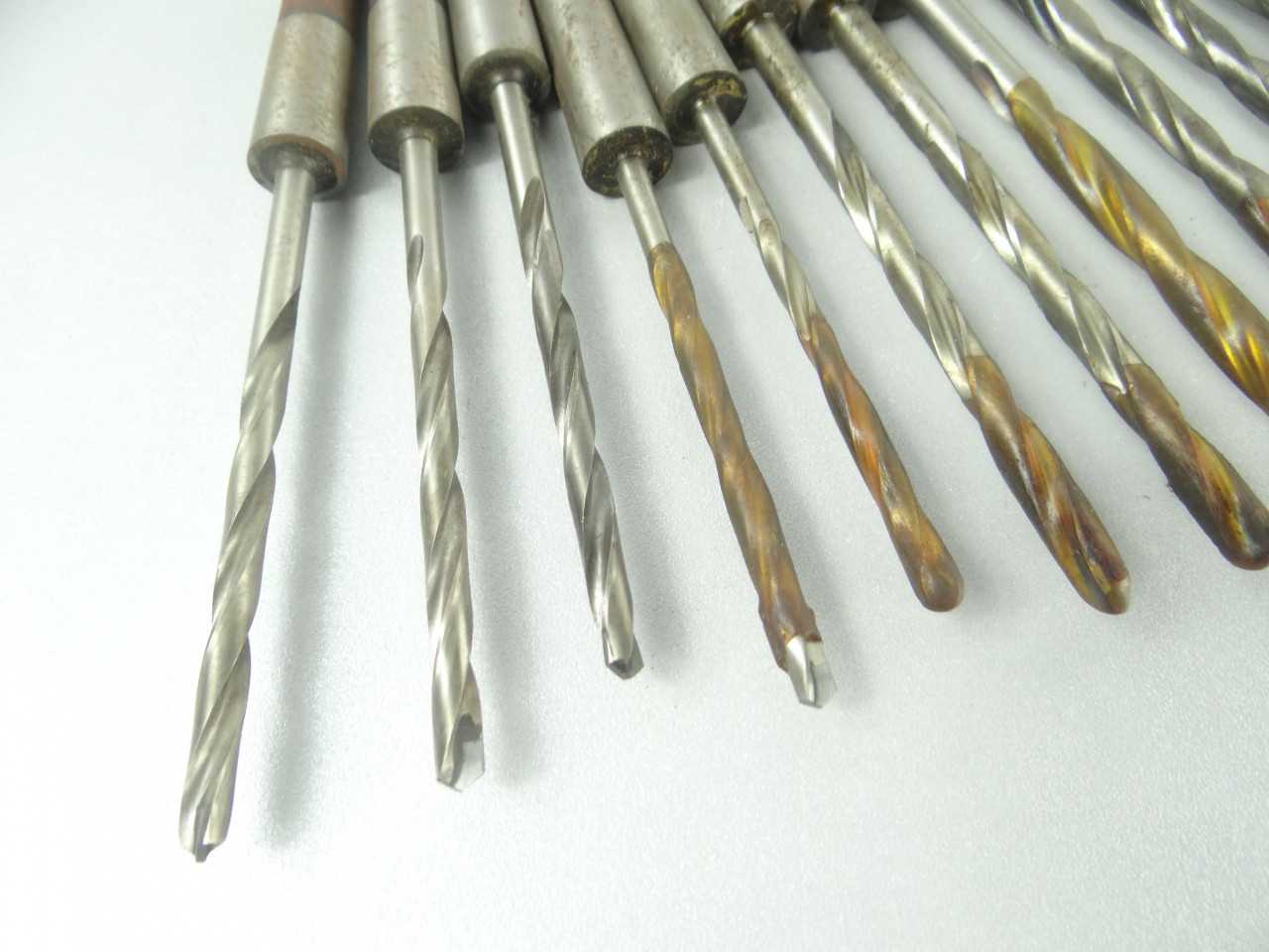 Lot of 17 Carbide Tipped 1MT Taper Shank Drills - MACHINING EQUIPMENT PARTS