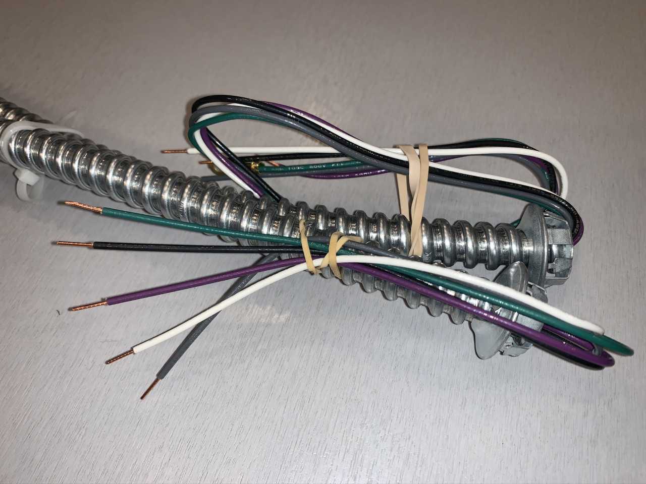 Lot of 200 New Units Southwire 6 foot Flexible Conduit Fixture Whip with 5 wires - ELECTRICAL PARTS