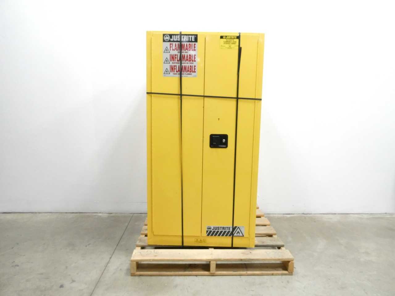 JUSTRITE SURE-GRIP EX YELLOW FLAMMABLE LIQUID STORAGE 60 GALLONS CABINET - TOOL STORAGE