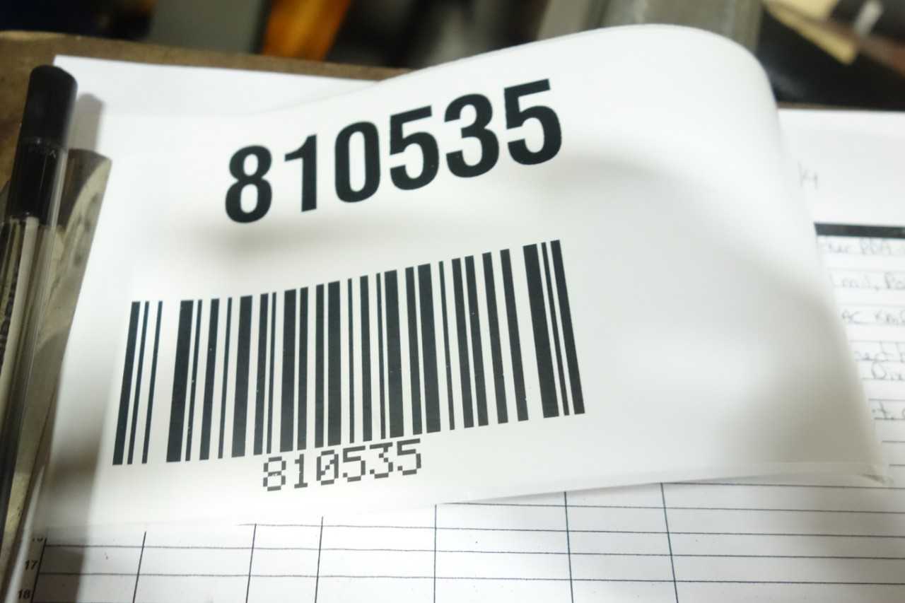 PALLET OF ASSORTED QUICK CONNECT HOSE FITTINGS - HOSE