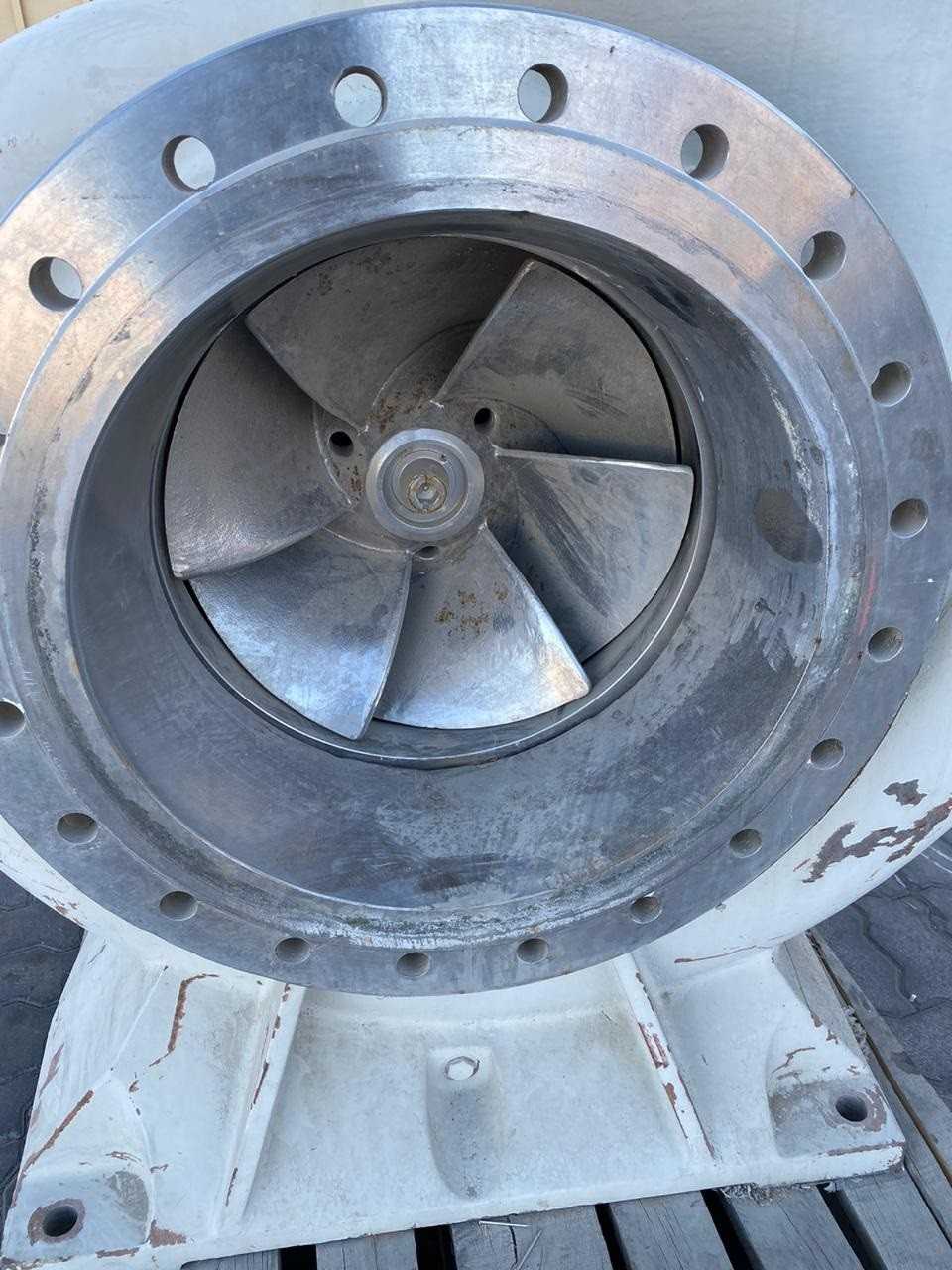 20 IN AHLSTROM PUMP SS - PUMPS
