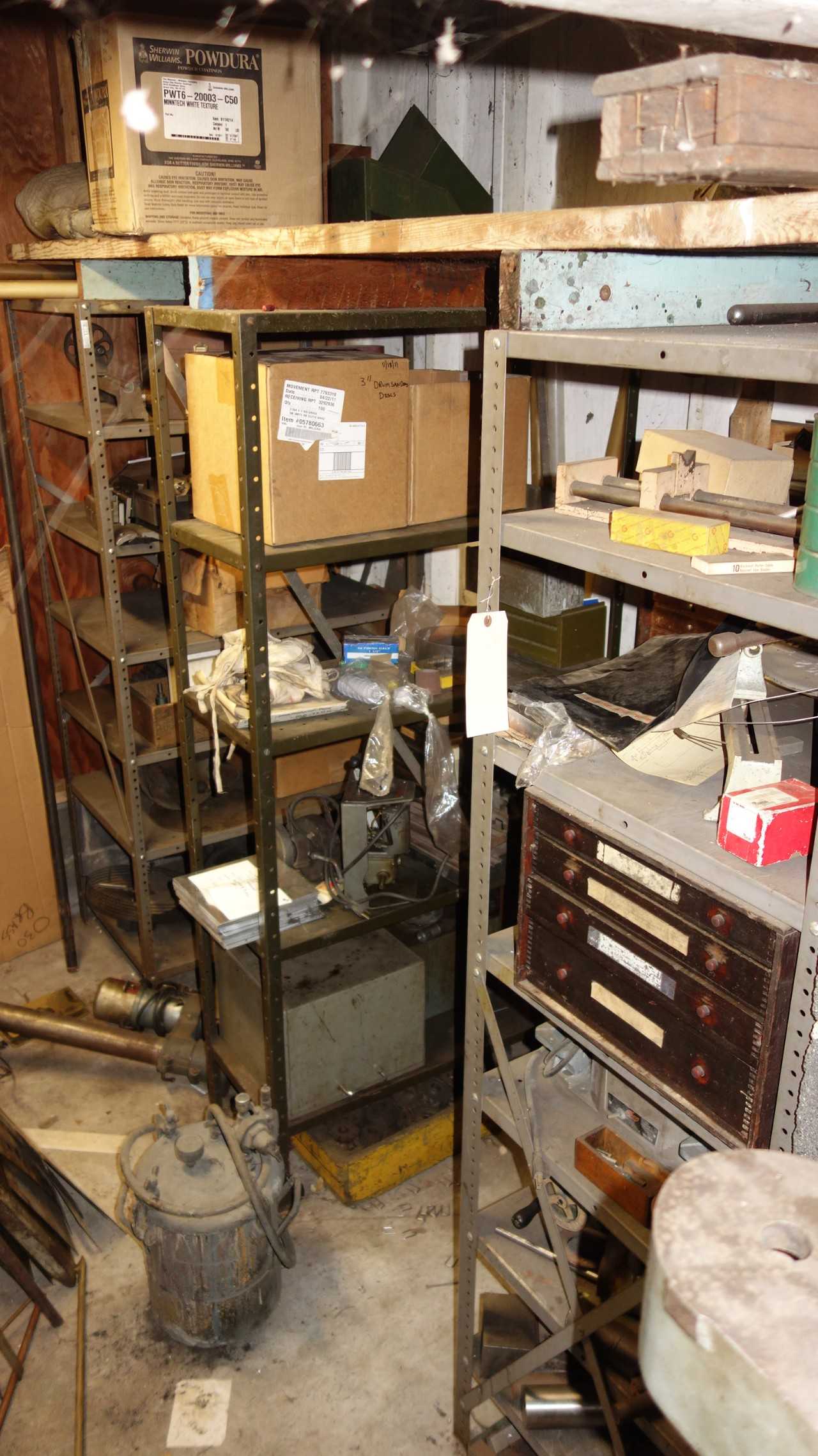 5 SECTIONS OF STEEL SHELVING (CONTENTS NOT INCLUDED) - SHELVING