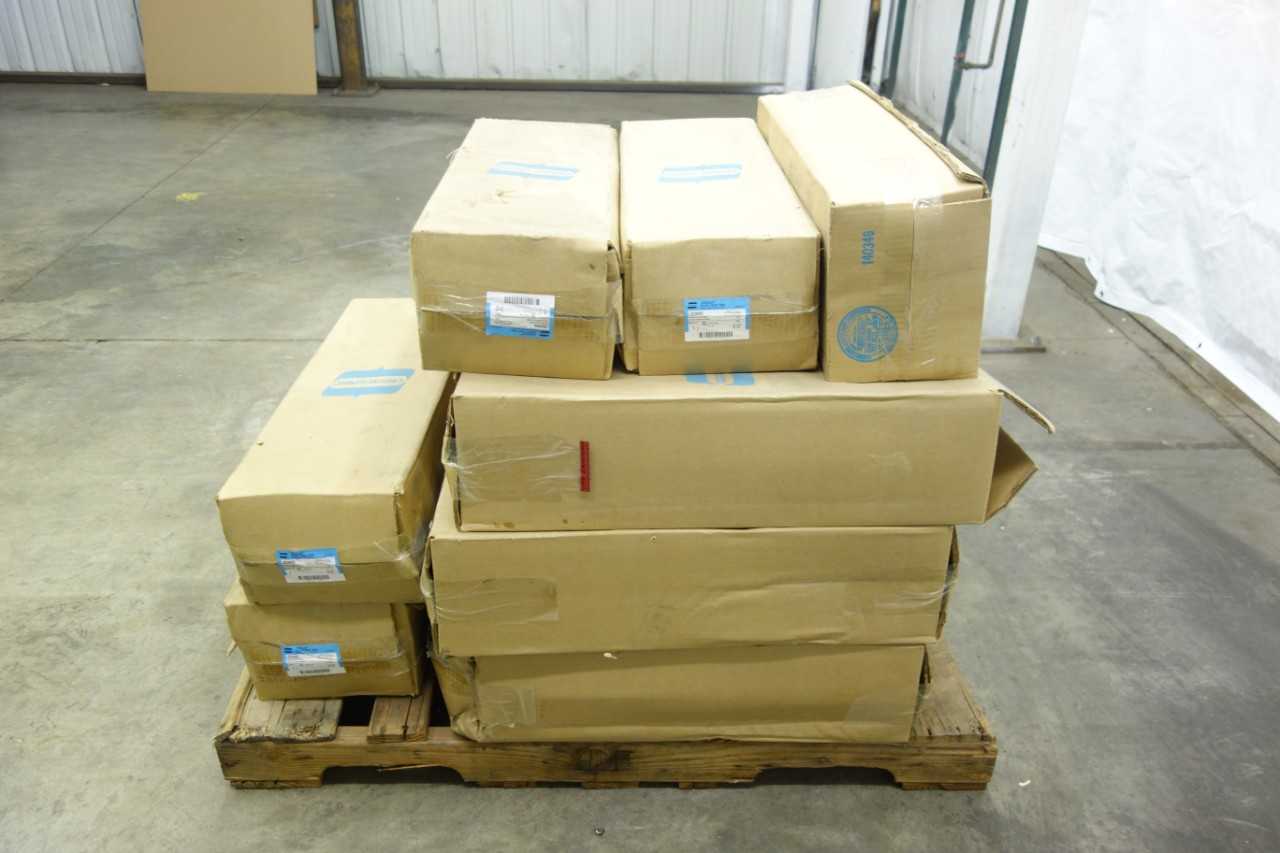 PALLET OF CROUSE HINDS LBD9900 CONDUIT OUTLET BODIES AND BOX - CONDUIT FITTING