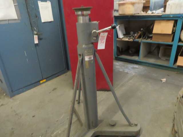 Brunson Stand model 230 - MISCELLANEOUS
