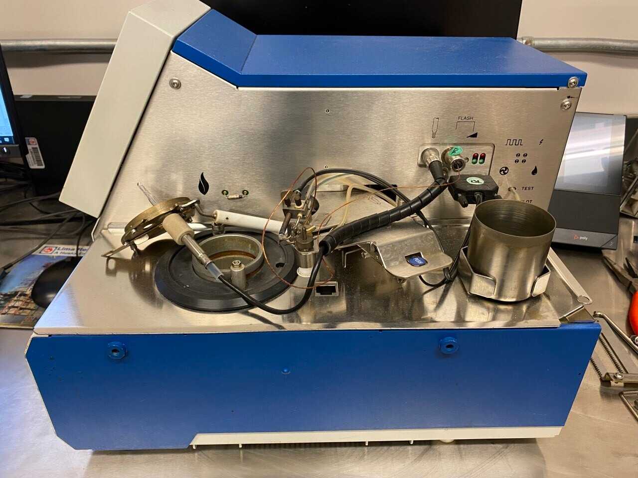 ISL Flash point tester FP56 5G2 - LAB & SCIENTIFIC