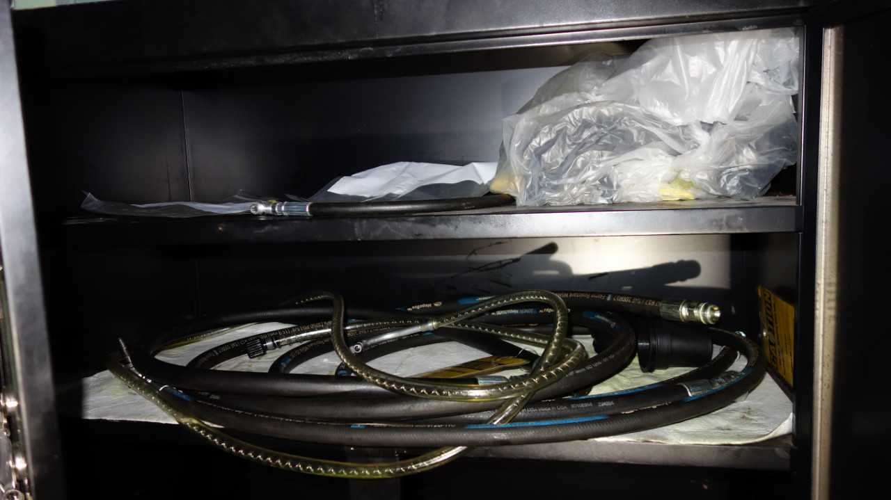 SHELVING AND CABINET WITH CONTENTS - PUMPS AND MRO - SHELVING