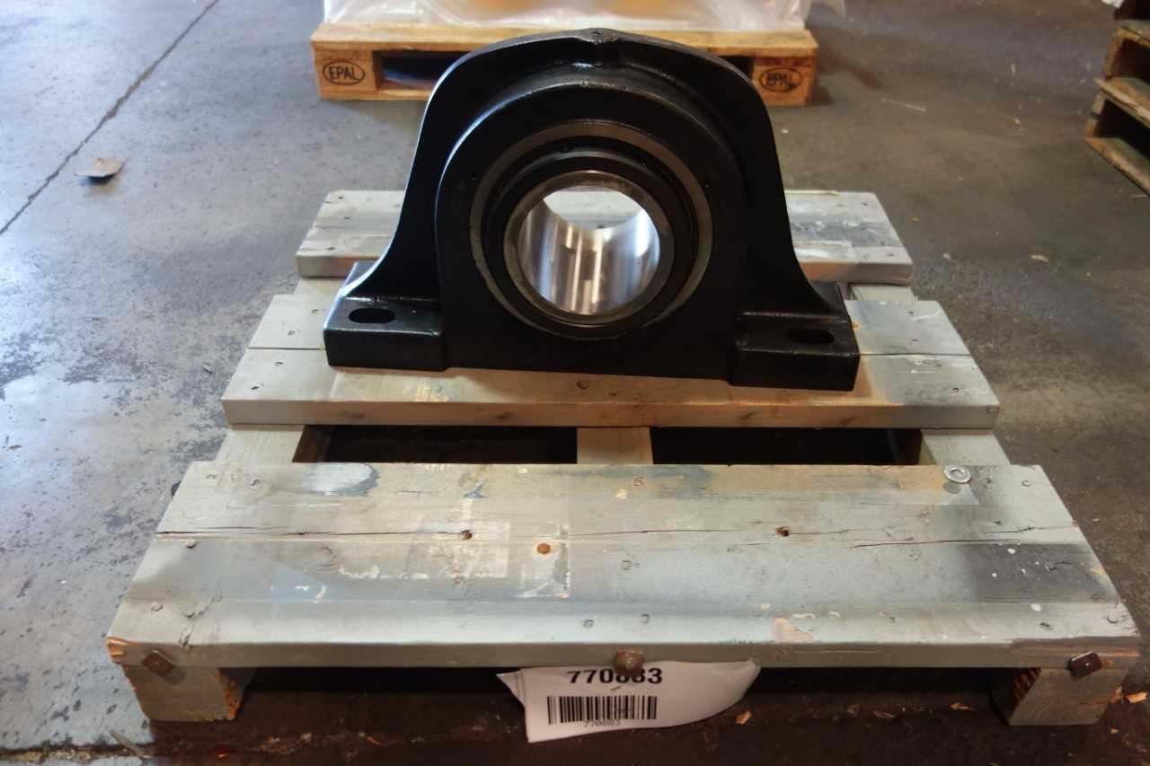 REXNORD SOLID-HOUSED PILLOW BLOCK BEARING - BEARINGS