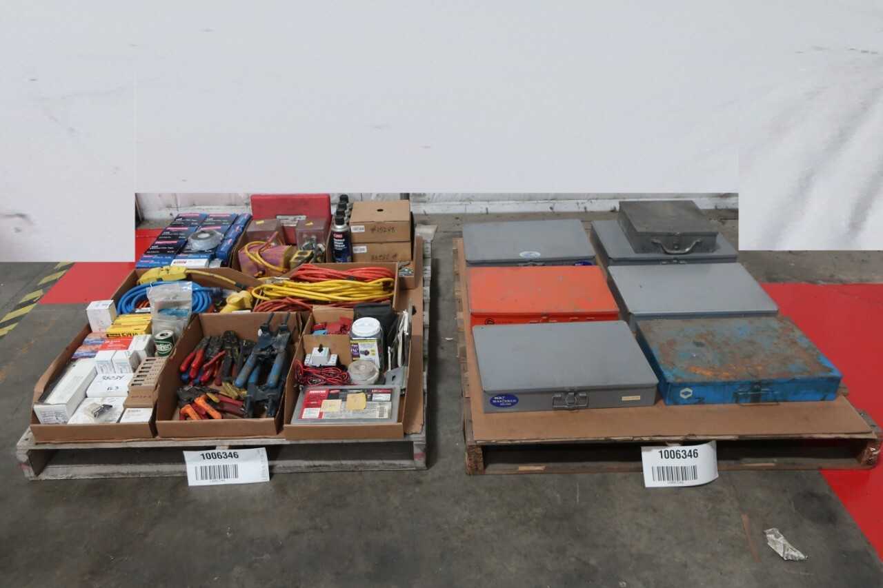 2 PALLETS OF ASSORTED ELECTRICAL TOOLS, PARTS AND ACCESSORIES - ELECTRICAL COMPONENTS 2 PALLETS OF ASSORTED ELECTRICAL TOOLS, PARTS AND ACCESSORIES - ELECTRICAL COMPONENTS