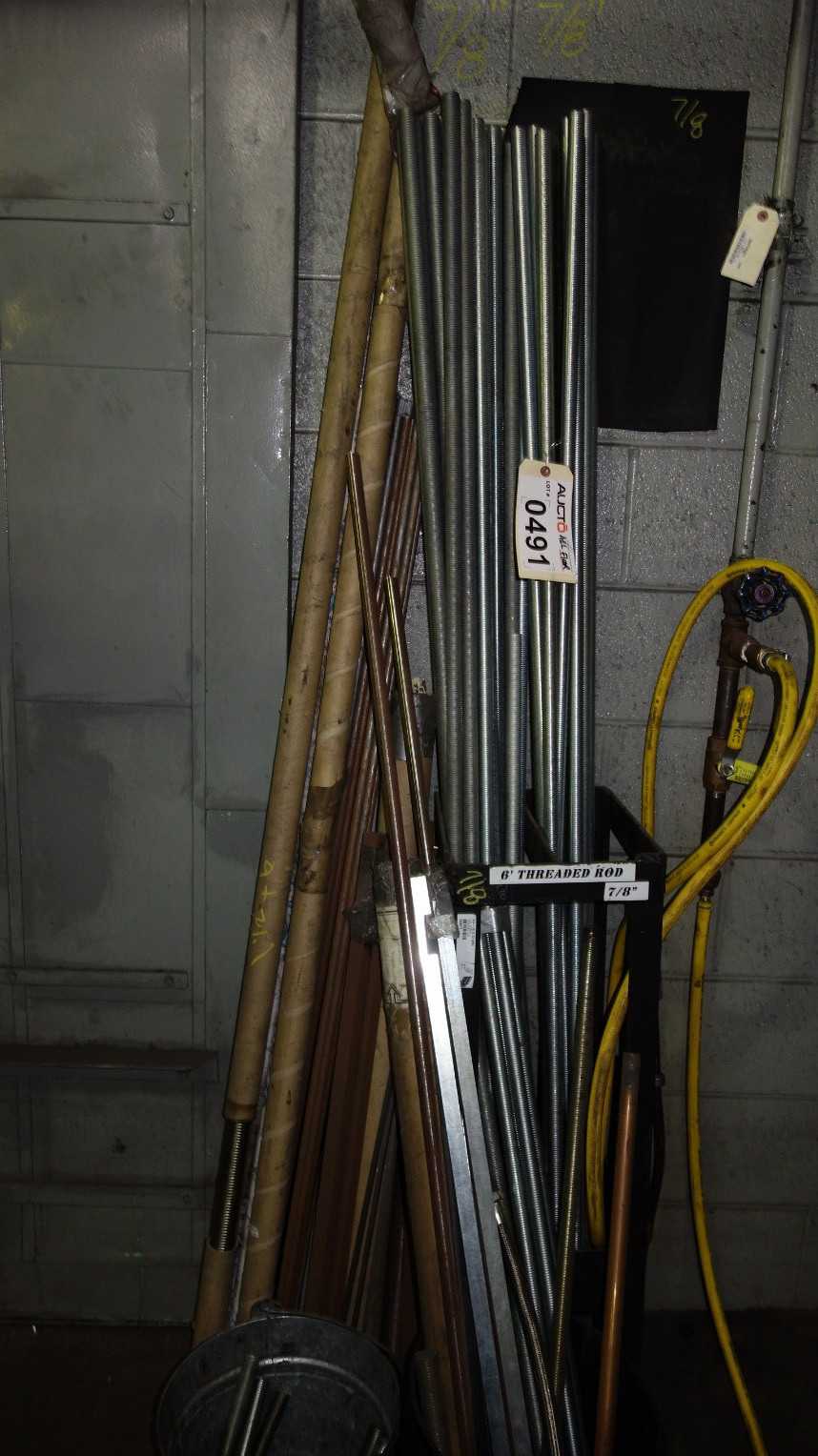 LOT OF ASSORTED THREADED RODS - INDUSTRIAL PARTS