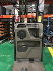 2008 Raymond 560-OPC30TT order picker, Charlotte, NC - ORDER PICKER