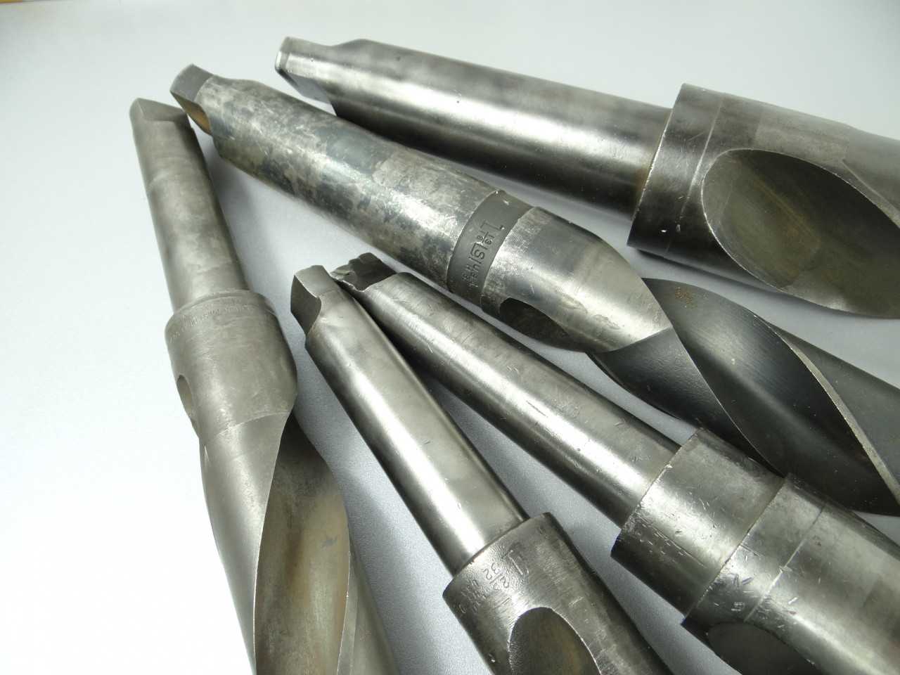 Lot of 5 Assorted HSS 4MT and 5MT Taper Shank Drills - MACHINING EQUIPMENT PARTS