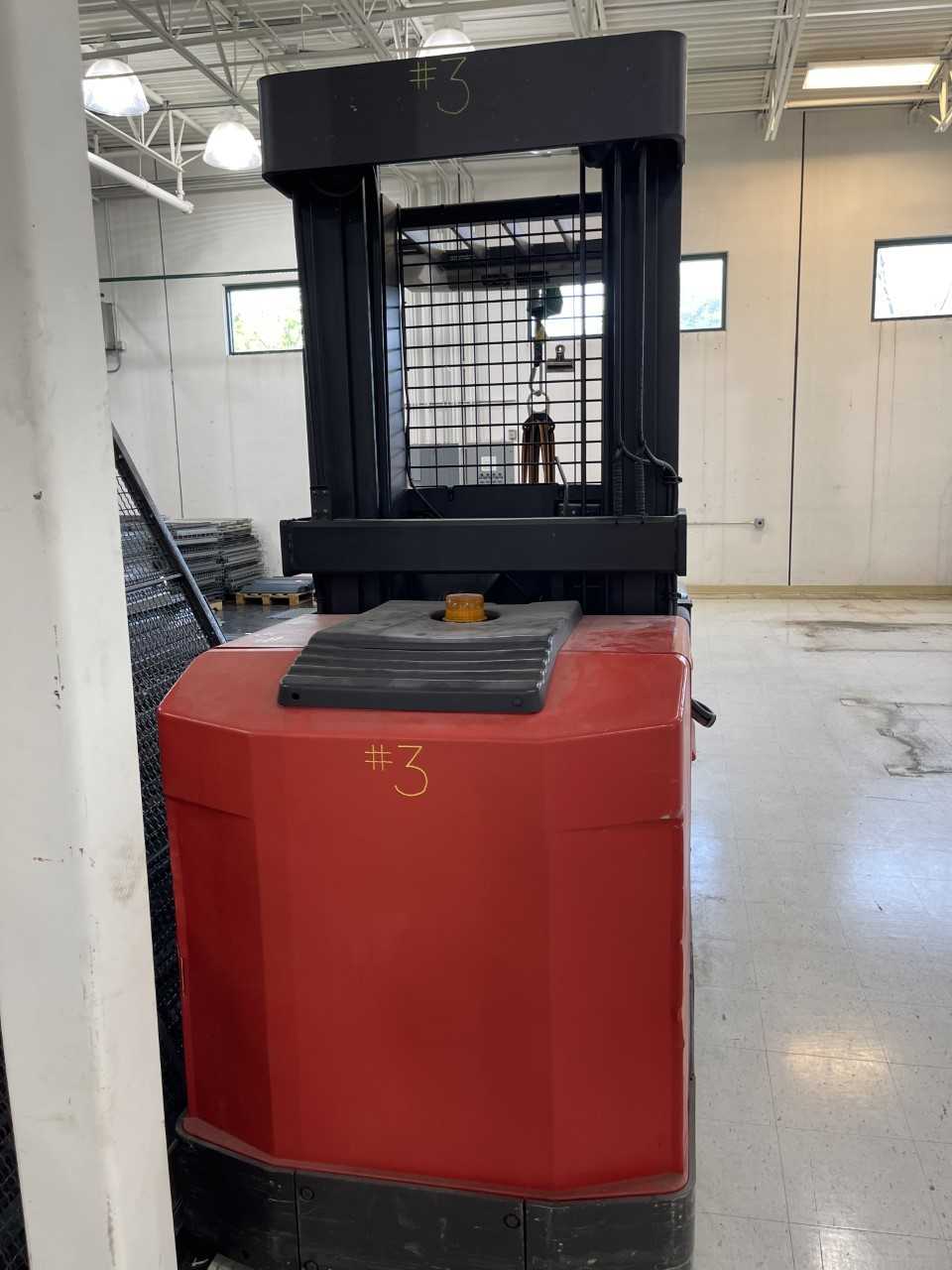 Raymond EASi-OPC30TT Electric Stand up Forklift - ELECTRIC POWER TOOLS
