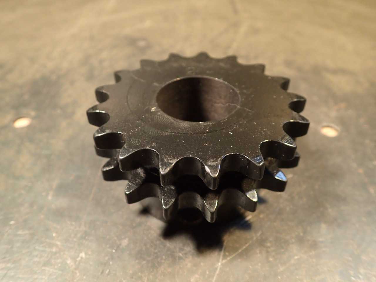 Martin D40B17H #40 2-Strand Chain Sprocket: 17-Tooth, 1-1/8" Smooth Bore, NOS - ROLLER CHAIN
