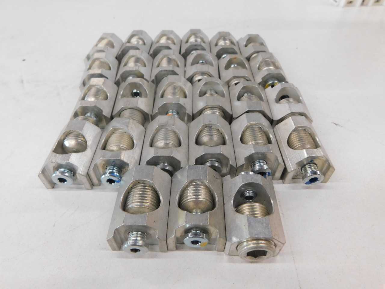 Lot of Quantity 27x TA250FJ Lugs - CIRCUIT BREAKERS