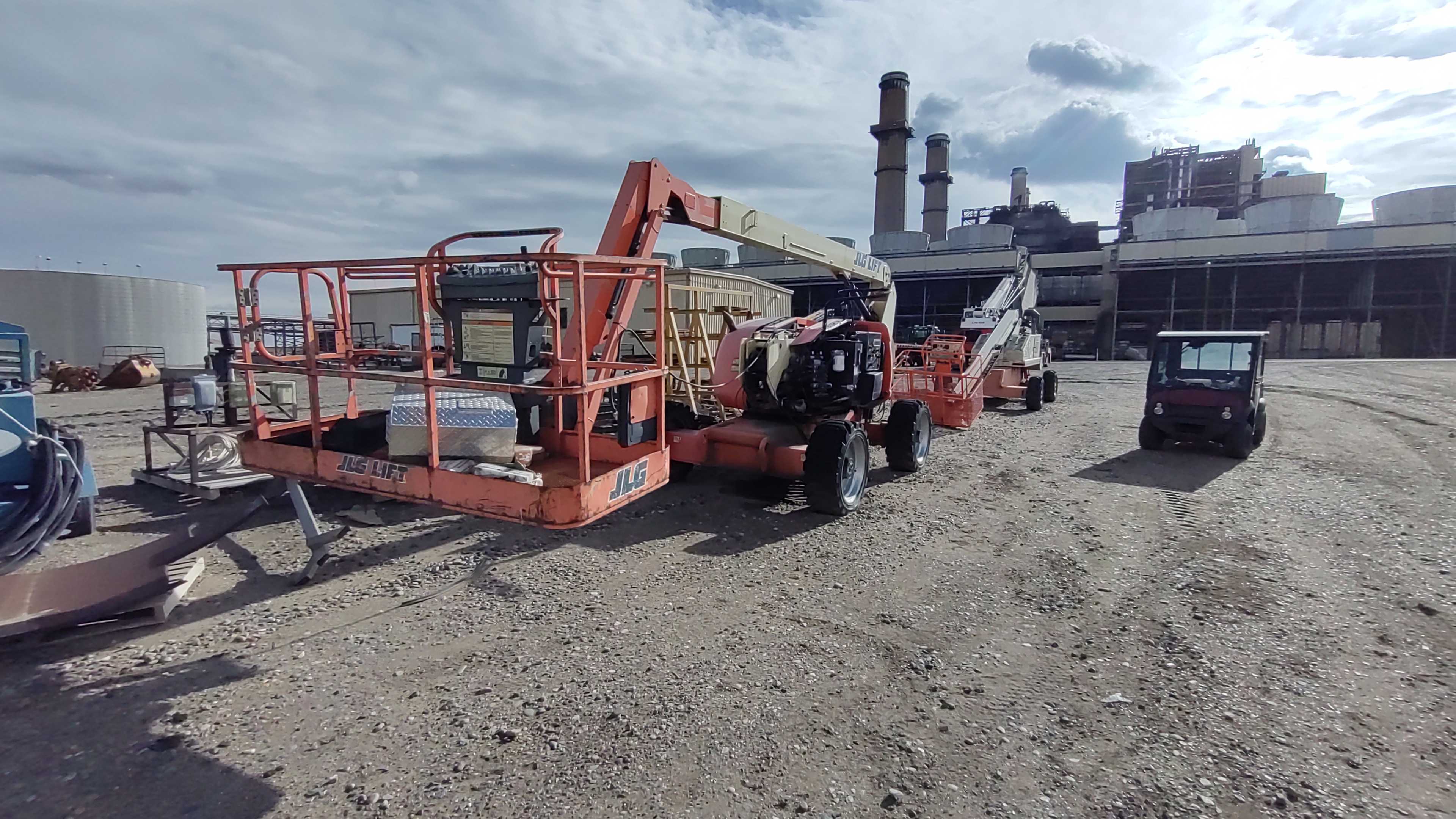 2008 JLG MODEL # 600AJ Boom Lift - BOOM LIFTS