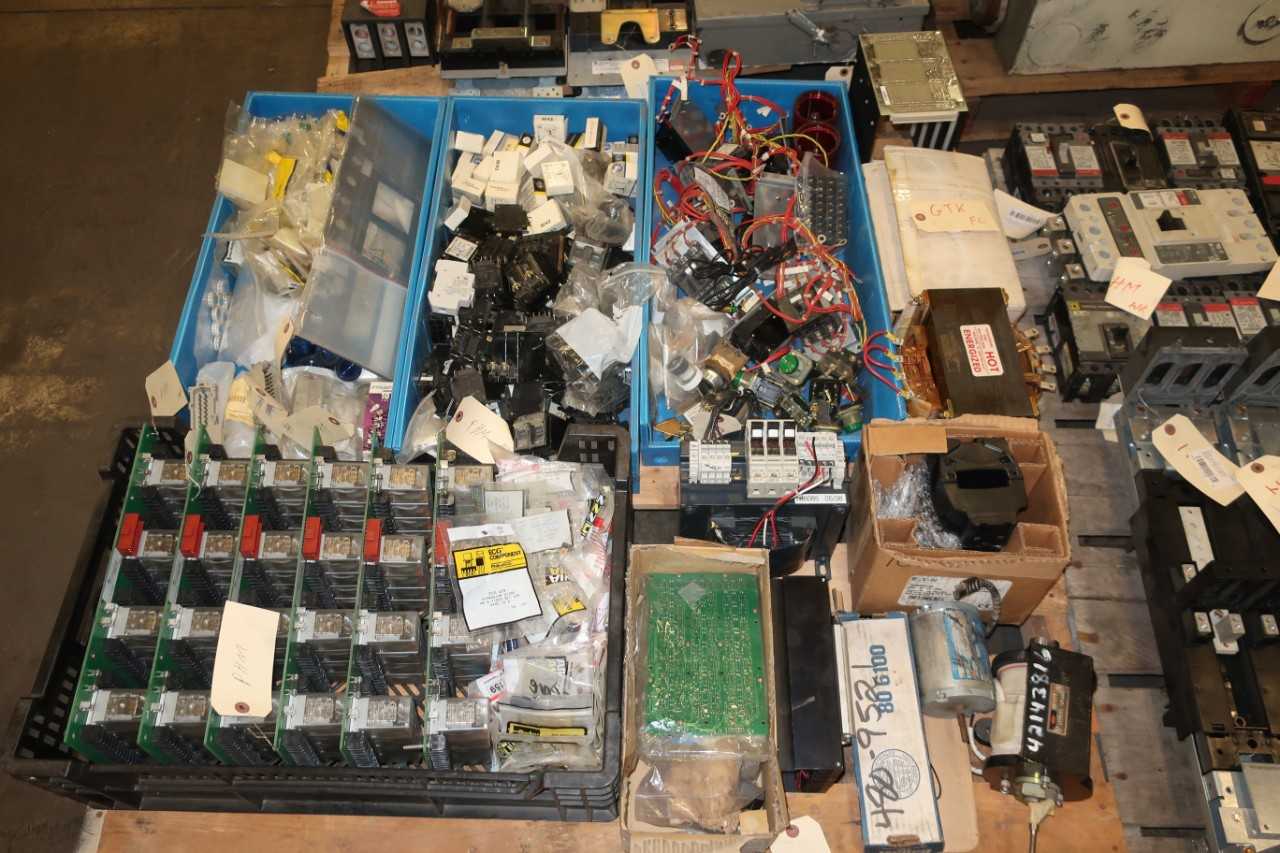 6 PALLETS OF ASSORTED ELECTRICAL EQUIPMENT - ELECTRICAL COMPONENTS