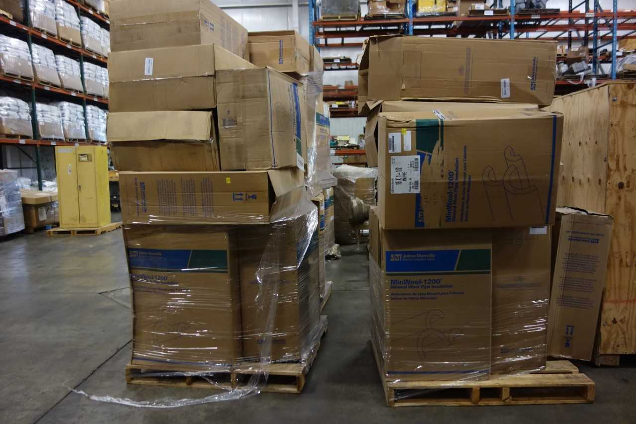 10 PALLETS OF ASSORTED JOHNS MANVILLE MINWOOL-1200 MINERAL WOOL PIPE INSULATION- 12X1 1/2, 20X2 - HAND TOOLS