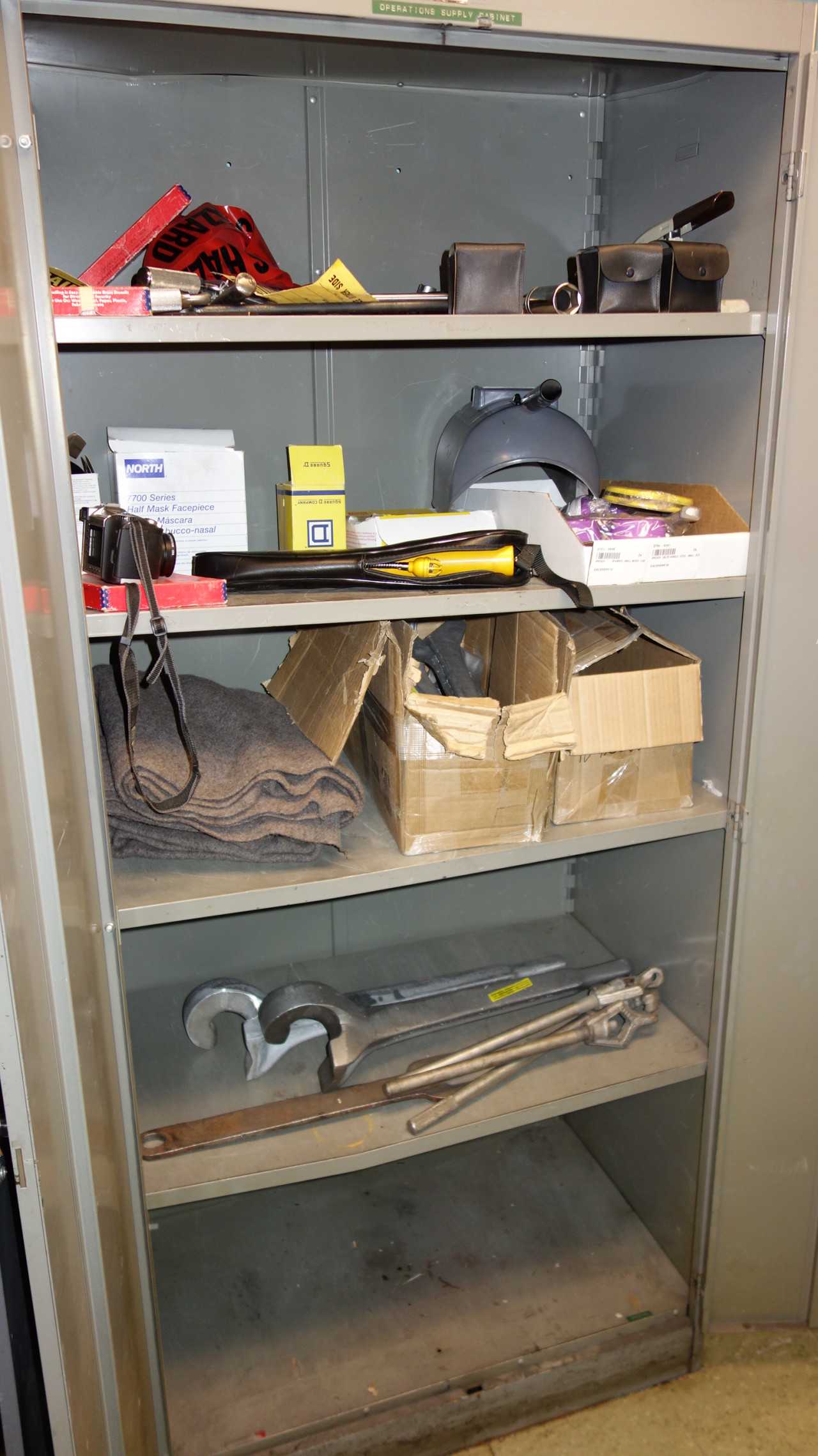 LOT OF 3 CABINETS WITH CONTENTS,TEST EQUIPMENT, TOOLS - ELECTRIC POWER TOOLS
