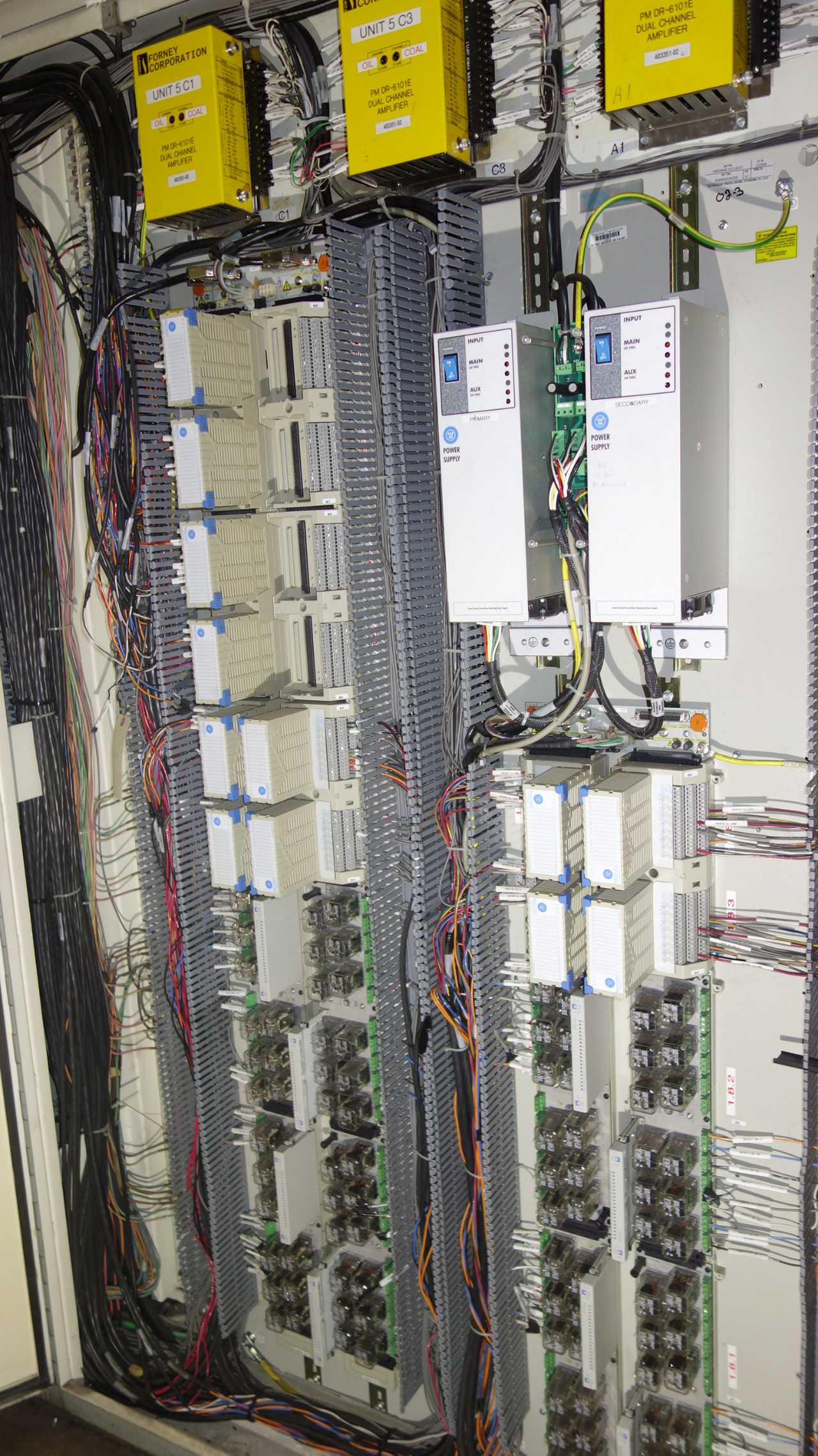 FORNEY BURNER CONTROL CABINET W/ OVATION MODULES - AUTOMATION & CONTROLS