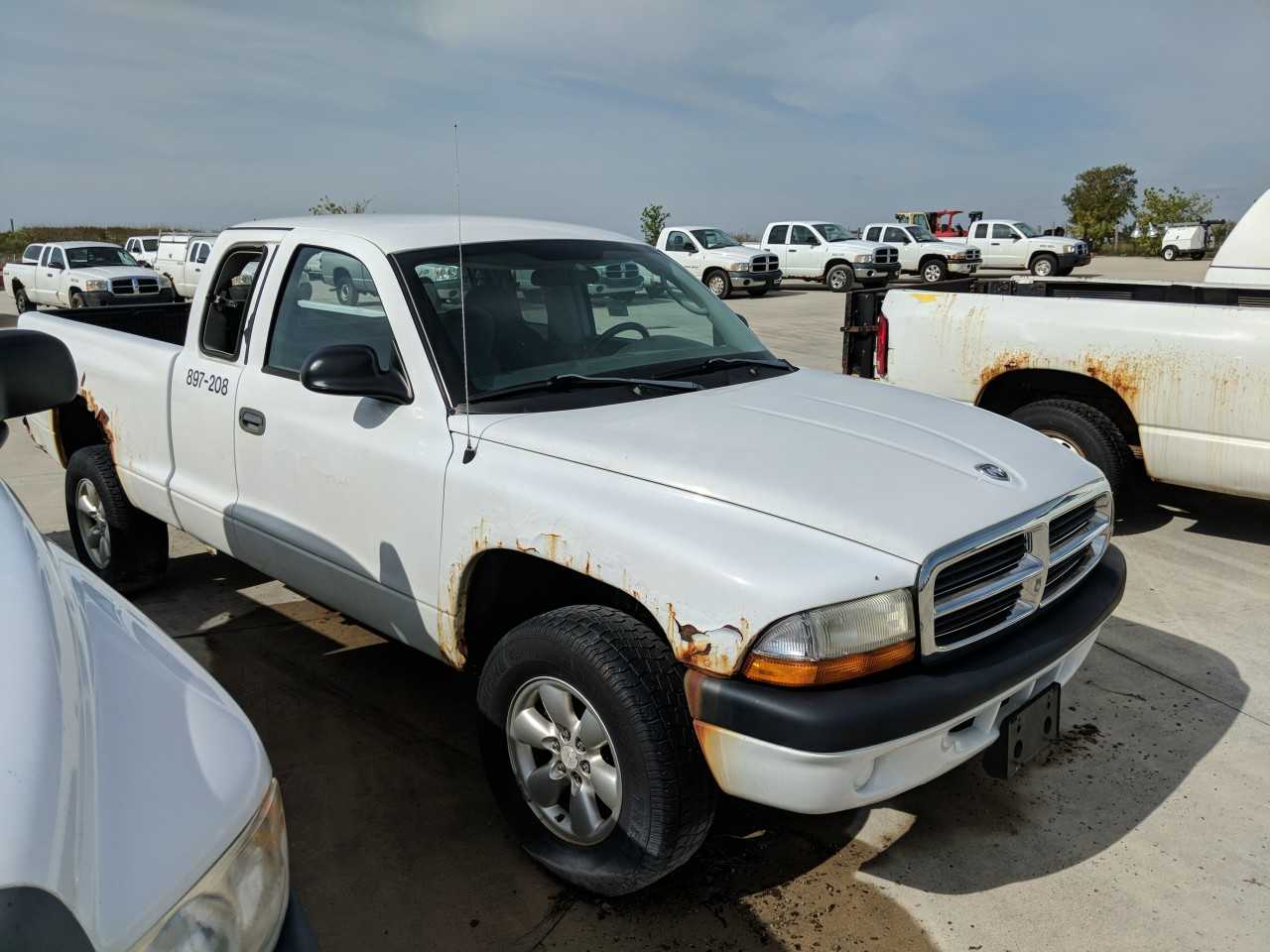 2004 Dodge Dakota 4x4 3.7L Pickup Truck - HYDRO EXCAVATOR TRUCKS