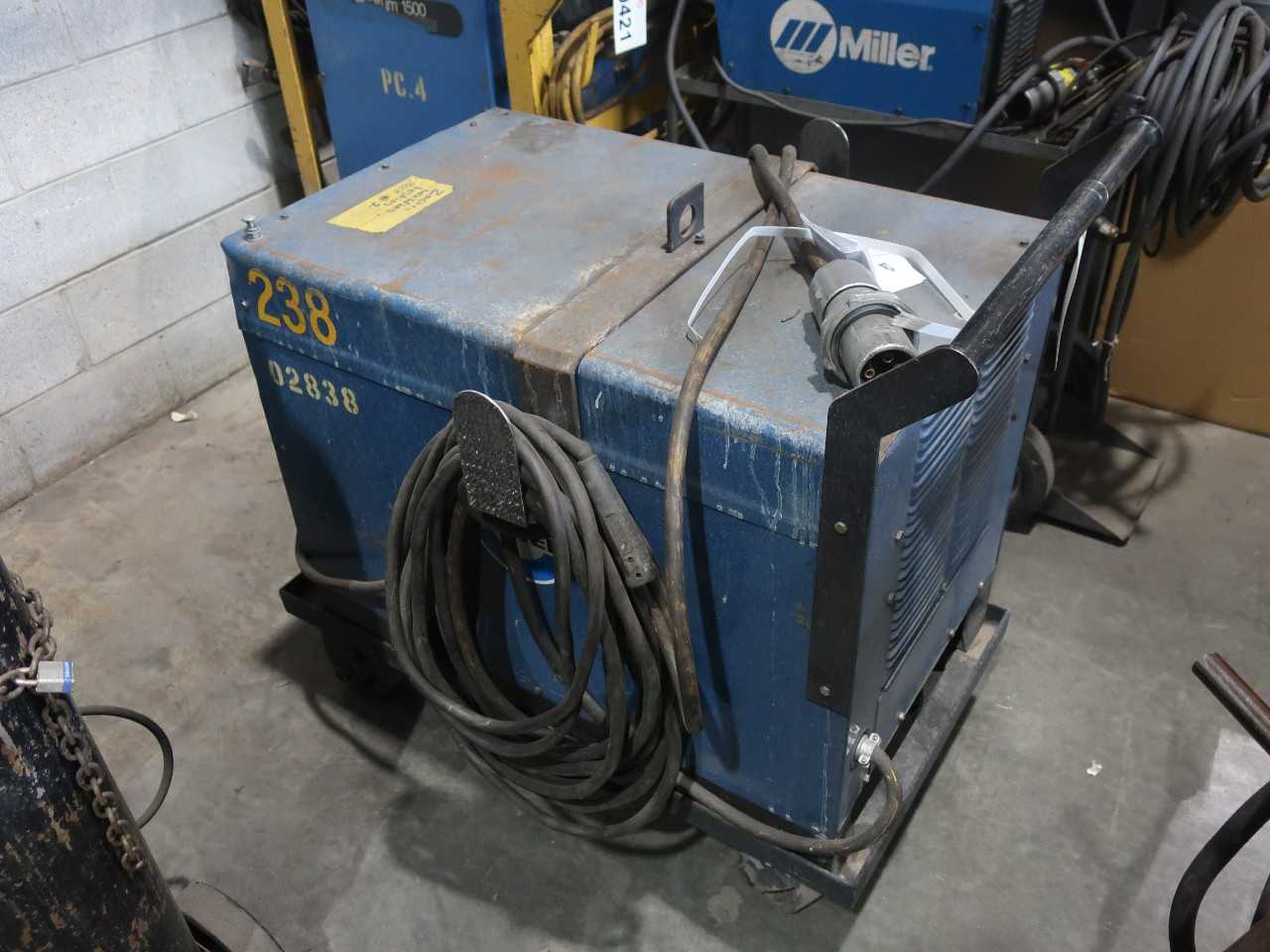 DC arc welder, 230/460V-AC 3ph - WELDING EQUIPMENT