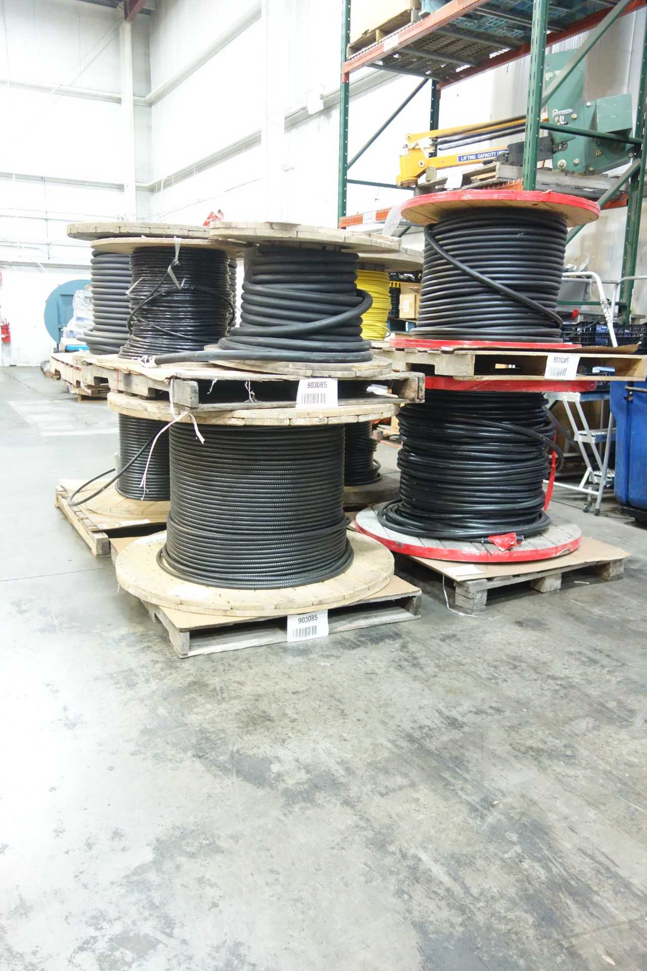 LOT OF ASSORTED SPOOLS OF INSULATED WIRE - ELECTRICAL COMPONENTS