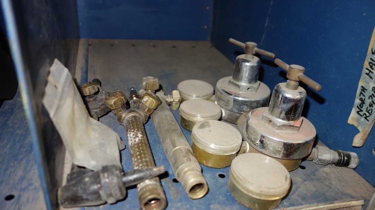 CONTENTS OF SHELVES - WELDING SUPPLIES, HOSES, FACE MASK, REGULATORS, - WELDING EQUIPMENT