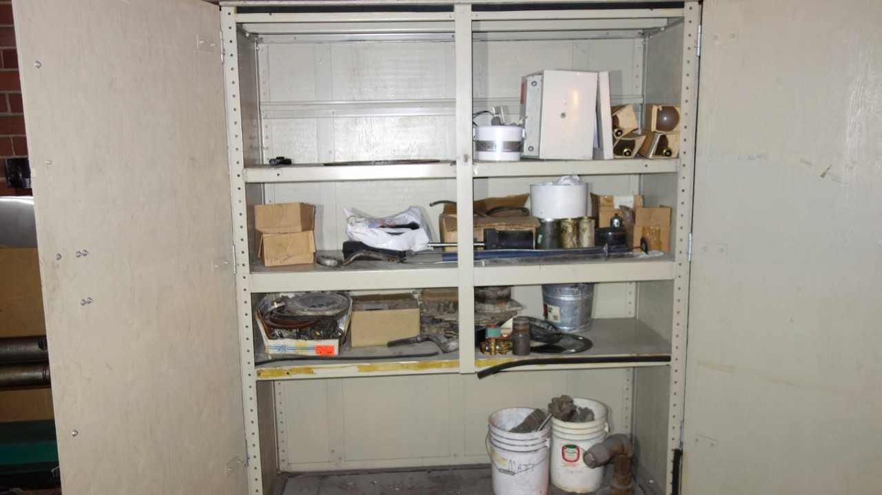 CONTENTS OF CABINET, ASSORTED MRO, TOOLS, VALVE REPLACEMENT PARTS - VALVES
