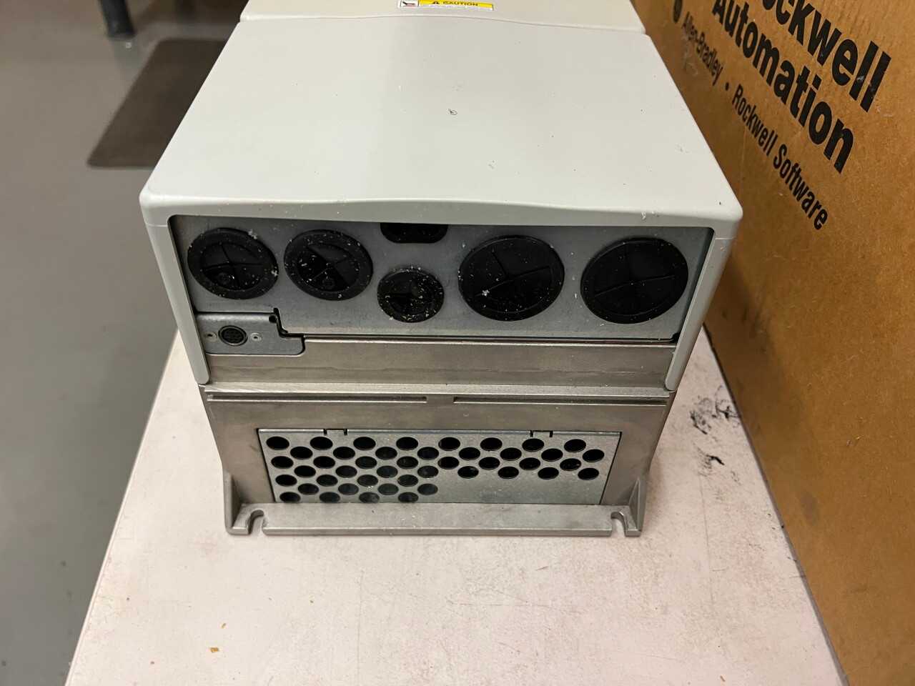 Allen Bradley Powerflex 700 VFD 40hp - MOTOR DRIVES