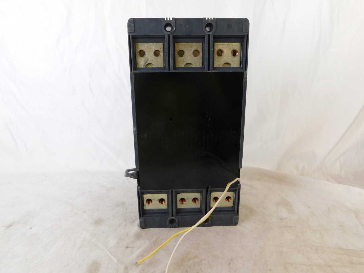 Quantity of 1x CND3800T106WS10 3P 800A 600VAC Molded Case Circuit Breakers - CIRCUIT BREAKERS