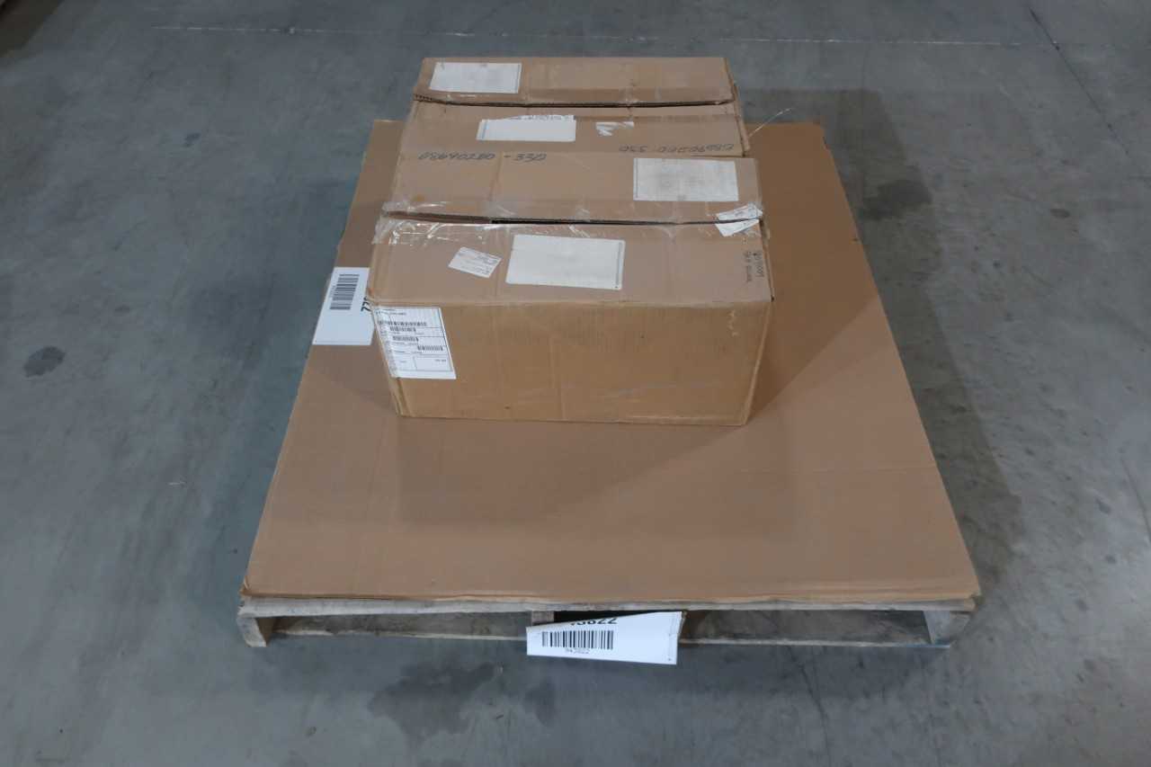 1 PALLET OF THYSTORS AND SCRS - LIGHTING