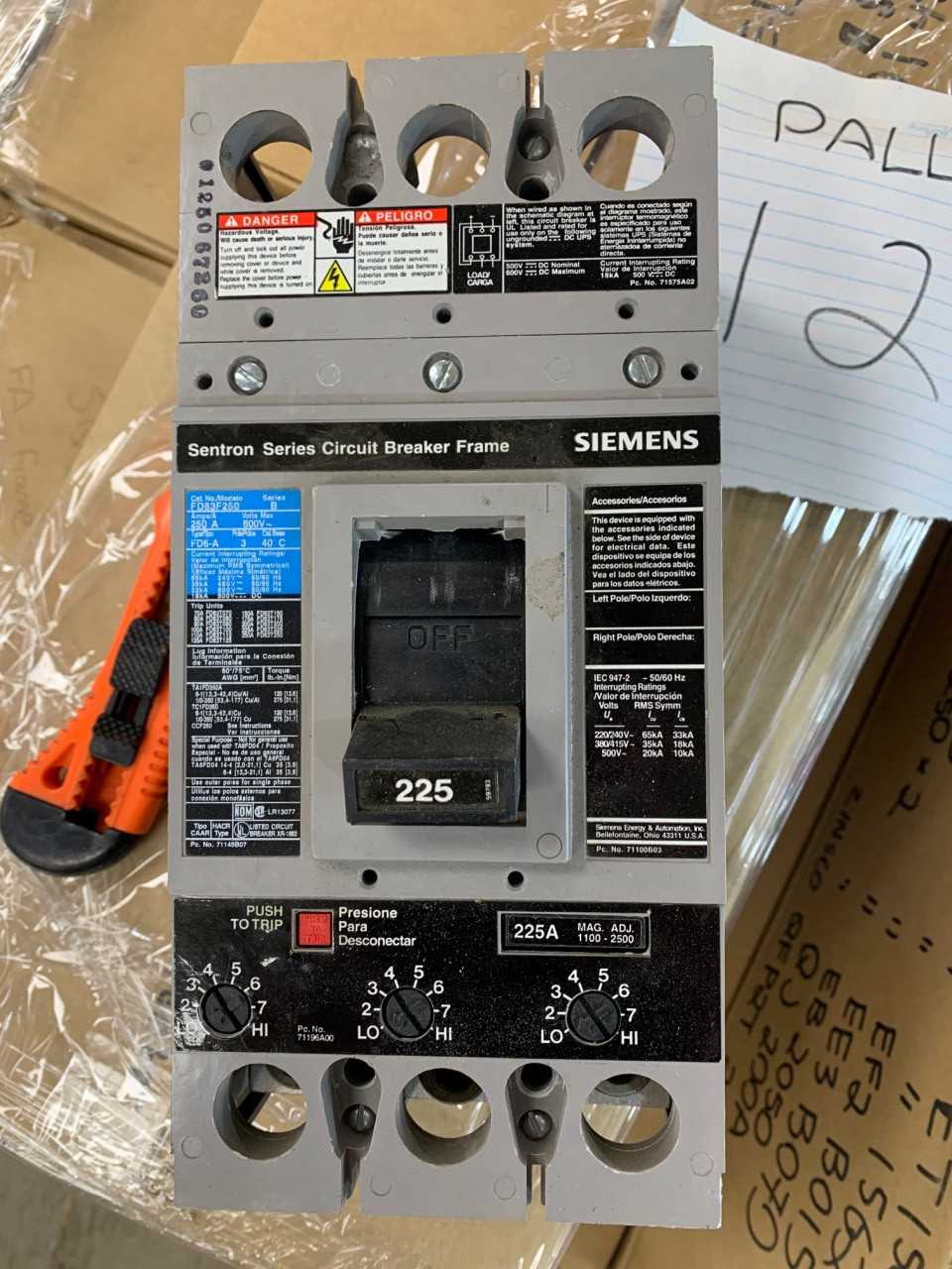 Assorted Pallet of Circuit Breakers - CIRCUIT BREAKERS
