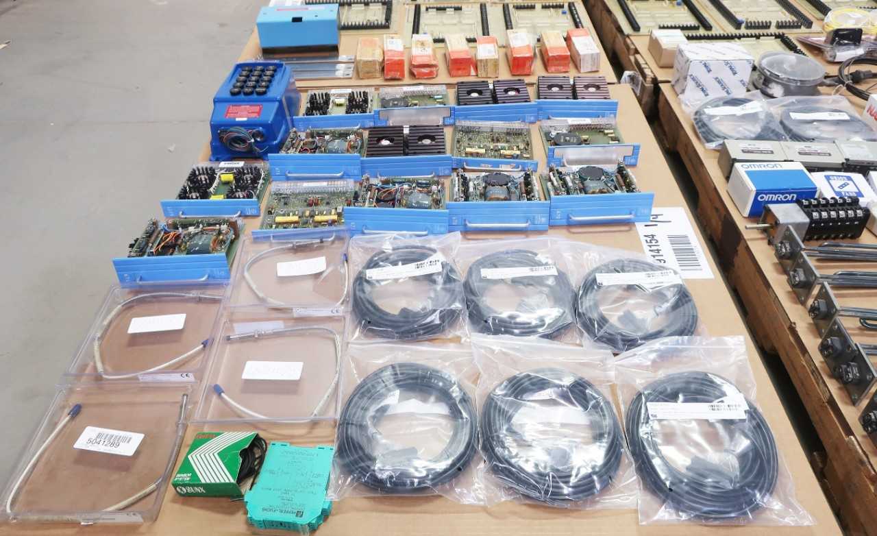 4 PALLETS OF ASSORTED MISCELLANEOUS INDUSTRIAL SURPLUS - AUTOMATION & CONTROLS