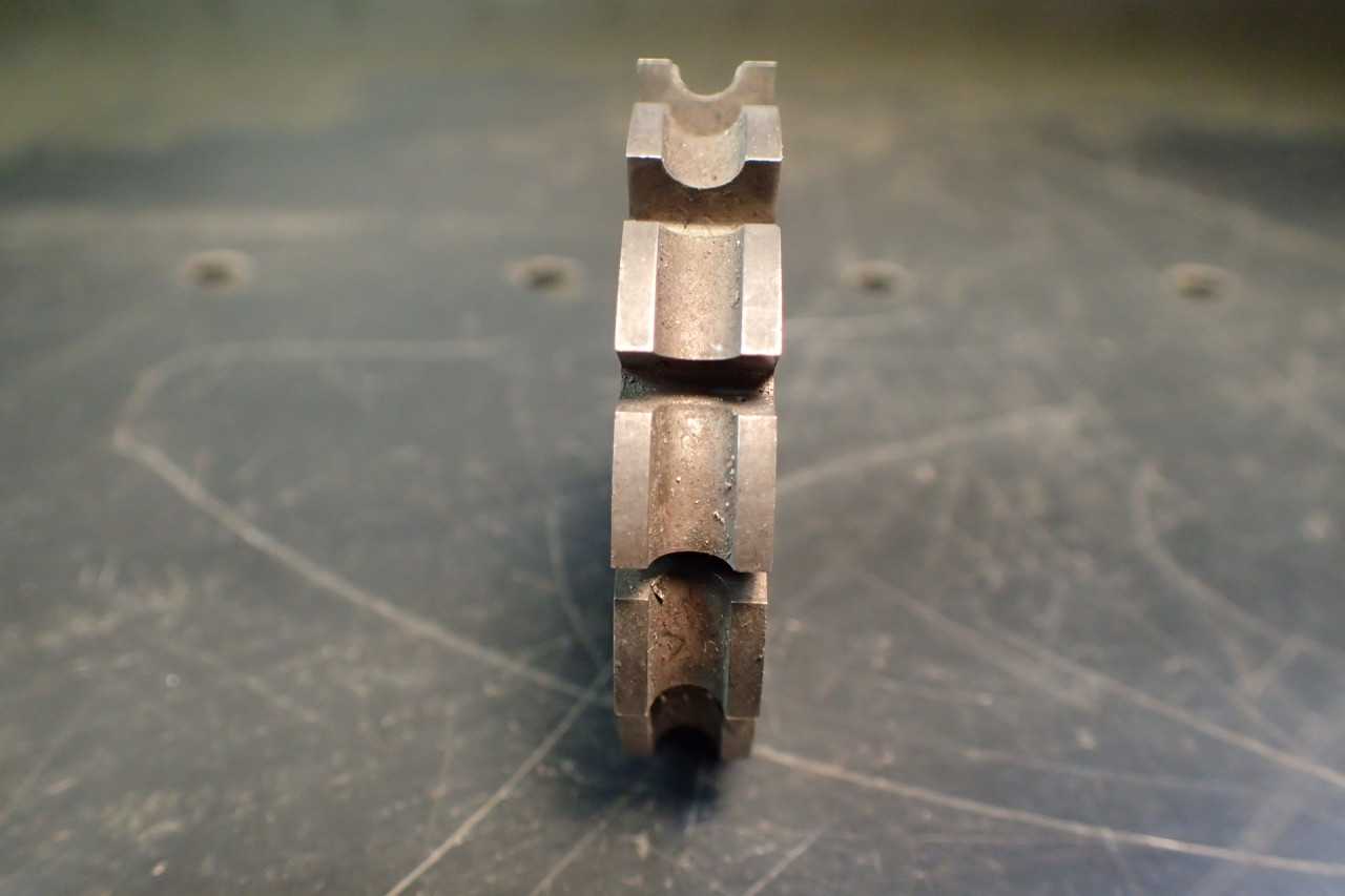 B&S 3/16" Dia Concave Mill Milling Cutter 2-1/8" Dia 7/8" Arbor Hole HS USA - MACHINE TOOLING