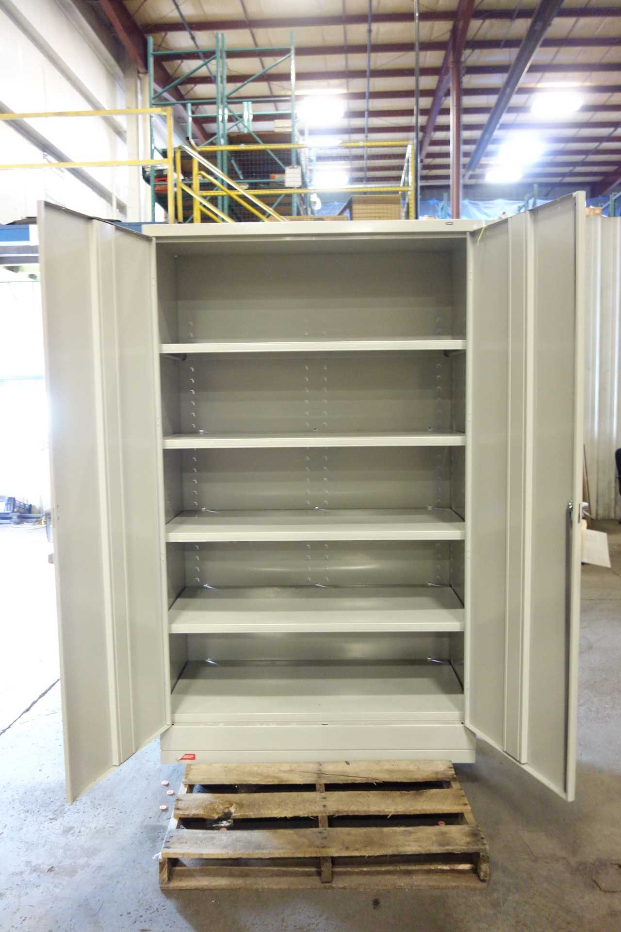 TENNSCO STORAGE CABINET - TOOL STORAGE