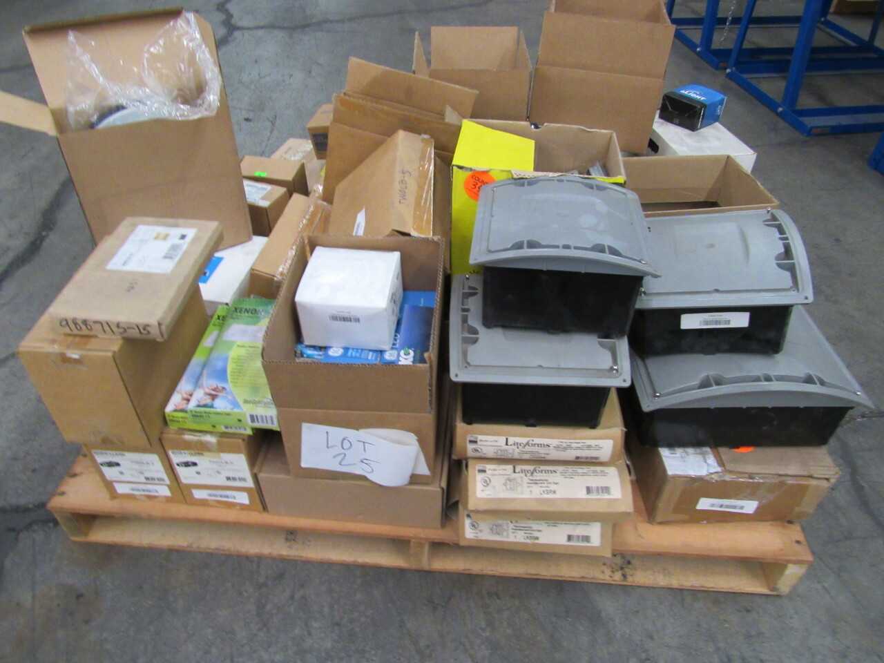 Pallet of 461 Assorted Switches, Power Supplys, Lights, LEDs, Contacts & More - LIGHTING