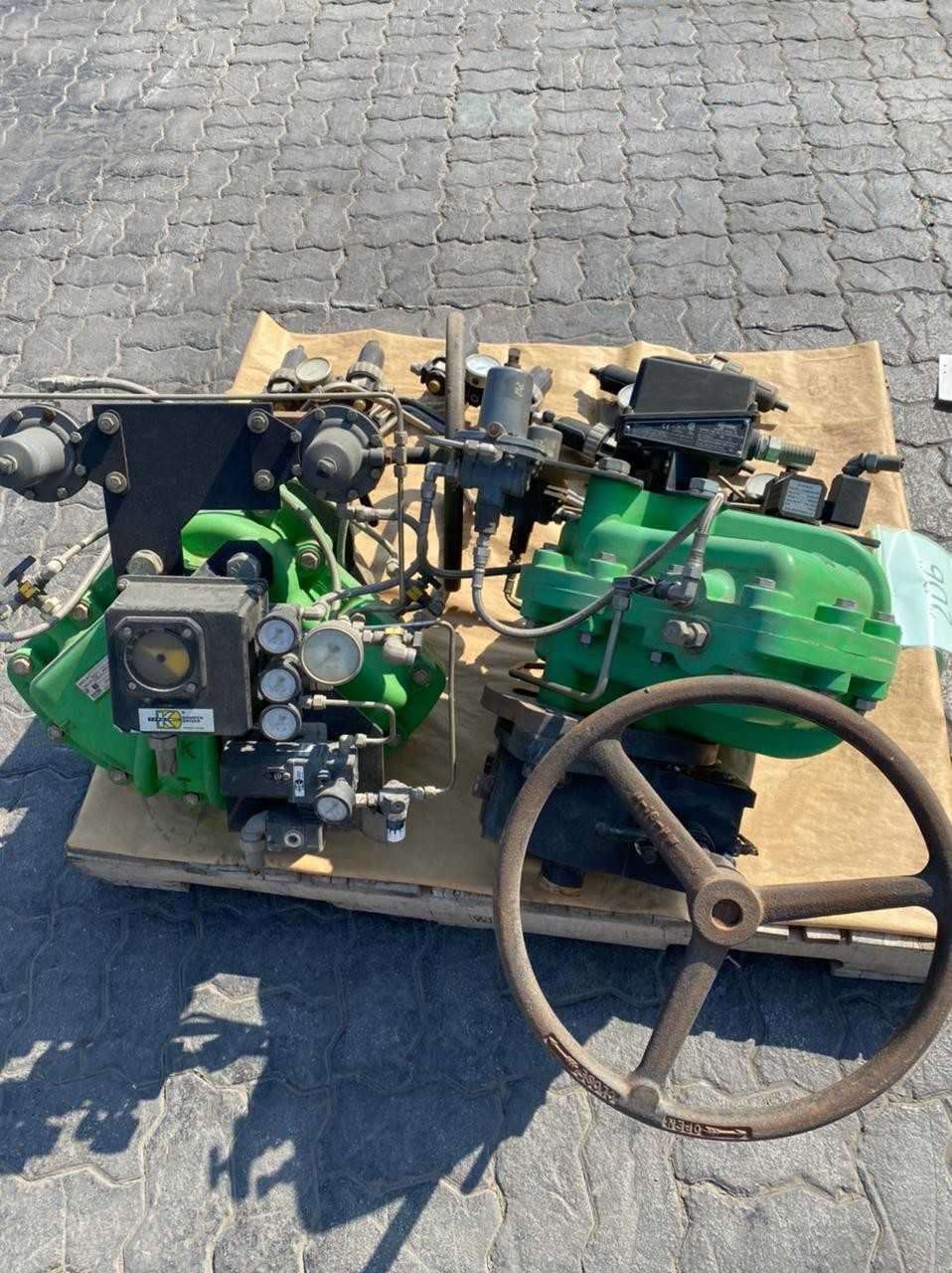 LOT OF 2 K-TORK ACTUATORS - VALVES