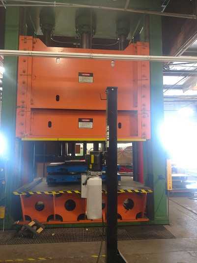 WILLIAMS & WHITE DOUBLE ACTION HYDRAULIC PRESS SERIAL NUMBER: C-4392 MODEL SH 200-116-60 84” - PRESSES