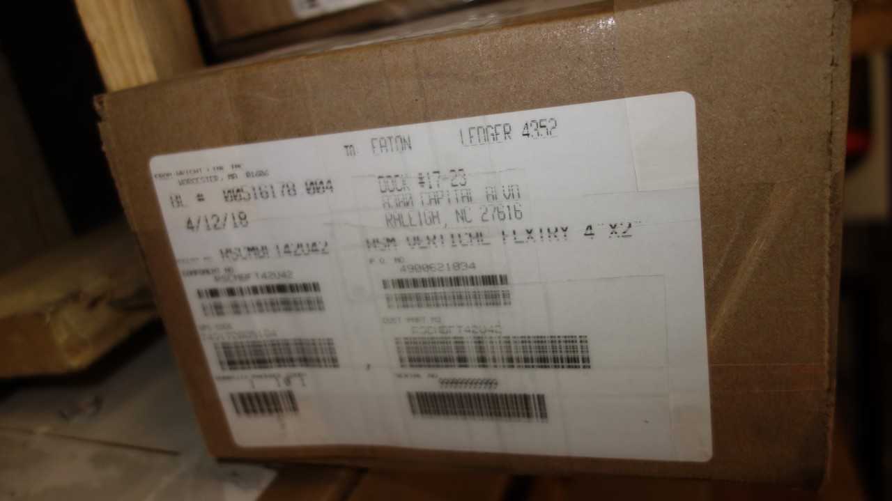 1 PALLET OF ASSORTED EATON SOCKET BREAKER PEDESTALS - CIRCUIT BREAKERS
