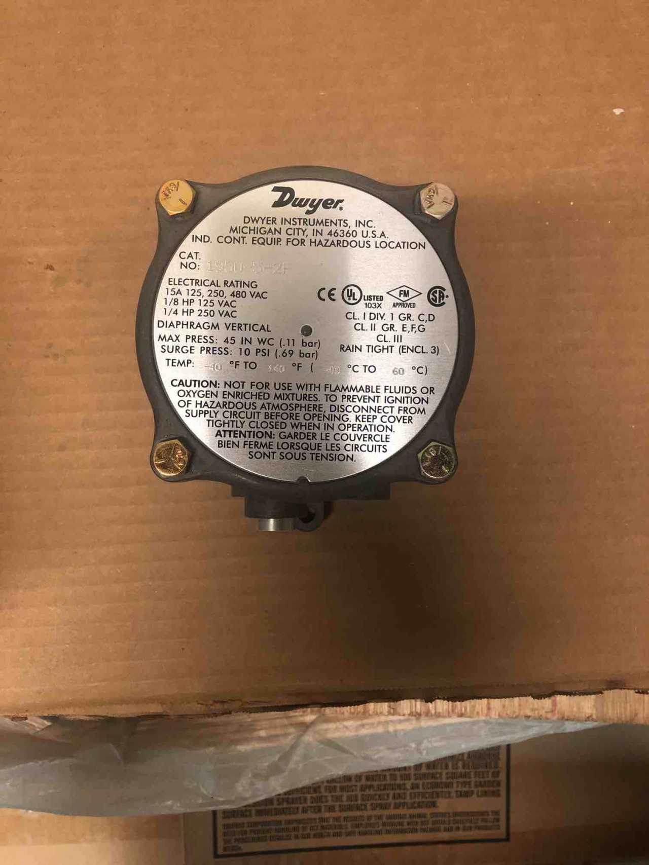 Dwyer Pressure Switch - INDUSTRIAL PARTS