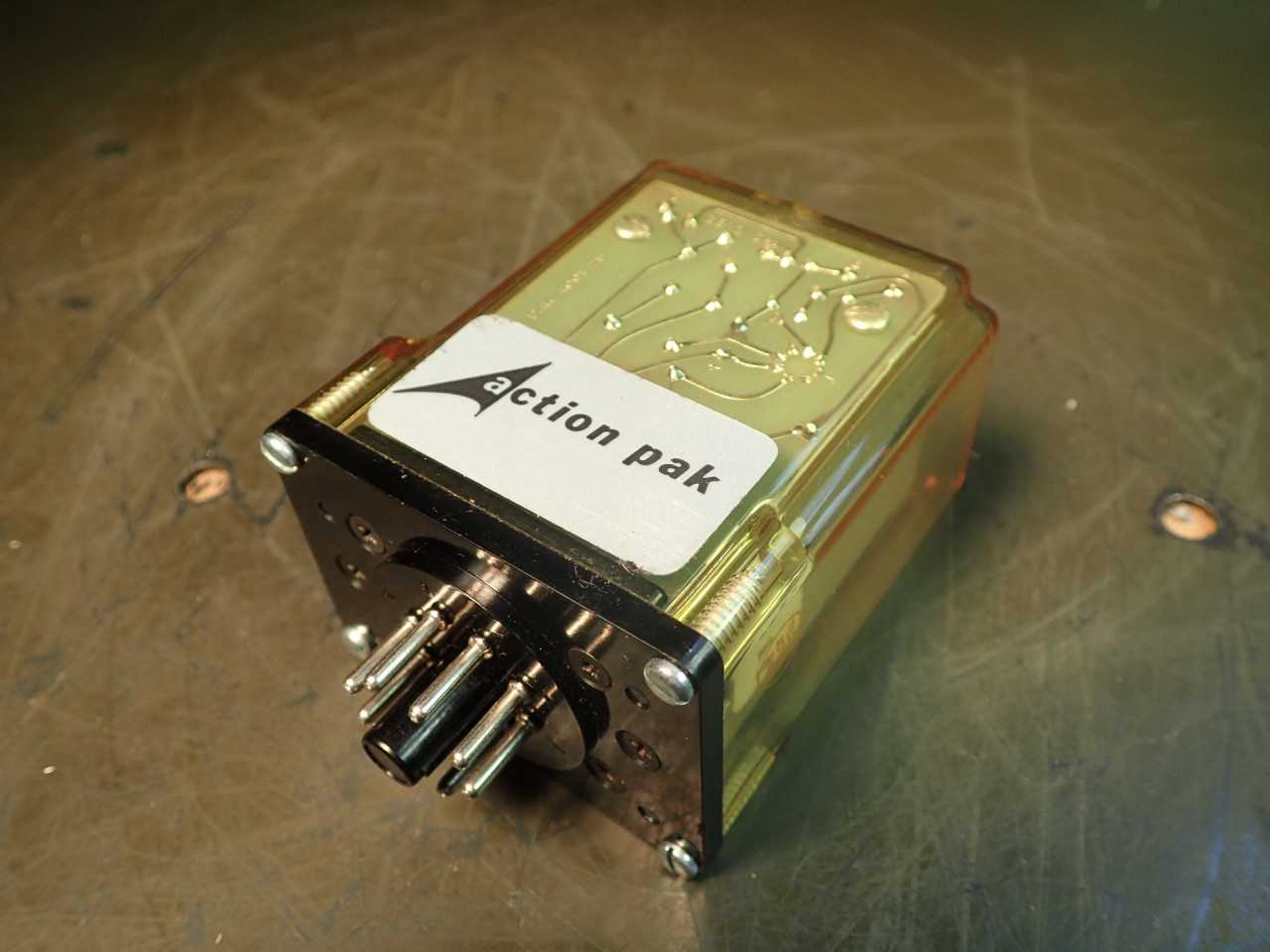 Action-Pak 4001-138 Rt 100 ohm Output 0-1 VDC Power 120 VAC 8-Pin Base - ELECTRICAL COMPONENTS