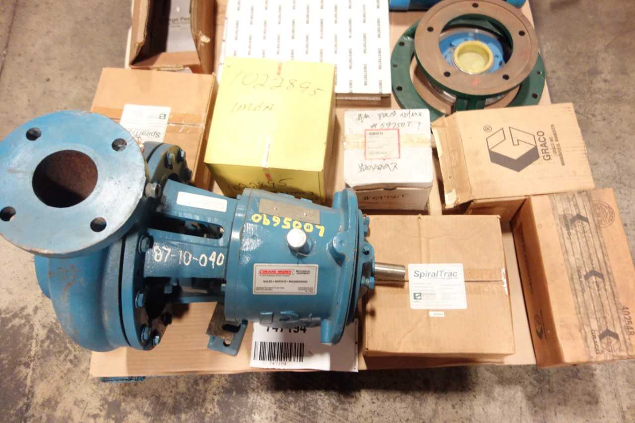 1 PALLET OF ASSORTED OIL SEALS, PUMP PARTS & ACCESSORIES, CENTRIFUGAL PUMP, METERING PUMP- MOYNO, INGERSOLL DRESSER, PULSAFEEDER - CENTRIFUGAL PUMP